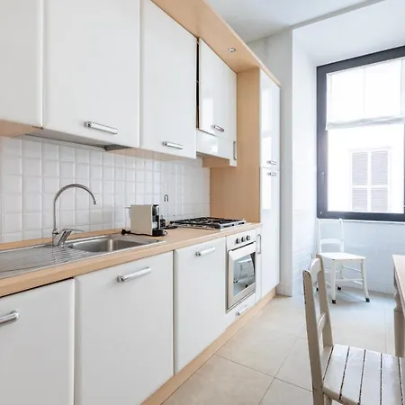 Maison Colosseo Lägenhet *