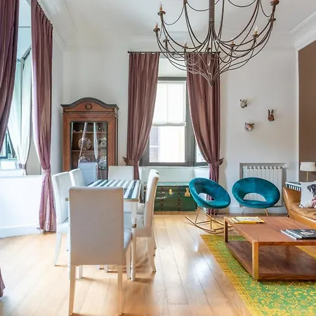 Lägenhet Maison Colosseo Rom