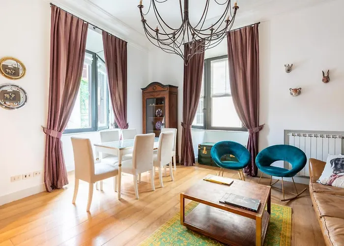 Lägenhet Maison Colosseo