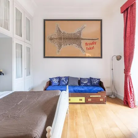 Maison Colosseo Apartment